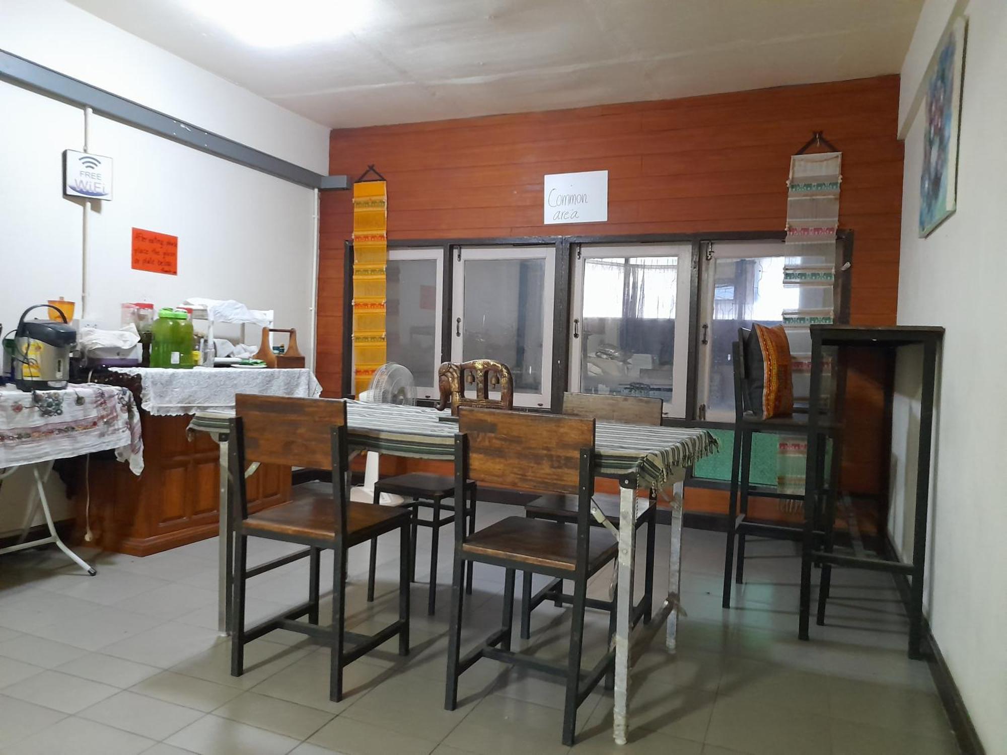 59Indy Guesthouse กรุงเทพมหานคร ภายนอก รูปภาพ